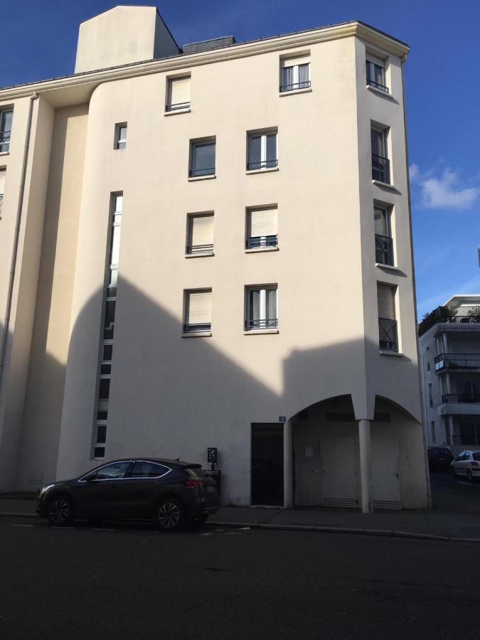 Apartment Centre-ville Avec Terrasse Et Parking Securise Gratuit